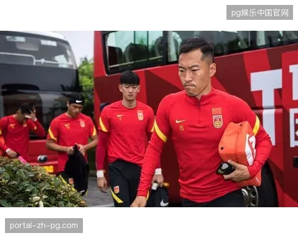 远藤航在墨西哥城将面临严峻体能考验，其英超赛场的高强度覆盖跑动或将被迫降频